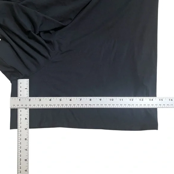 Lilly Pulitzer Black Karlie Wrap Romper NWT Large - Picture 9 of 10